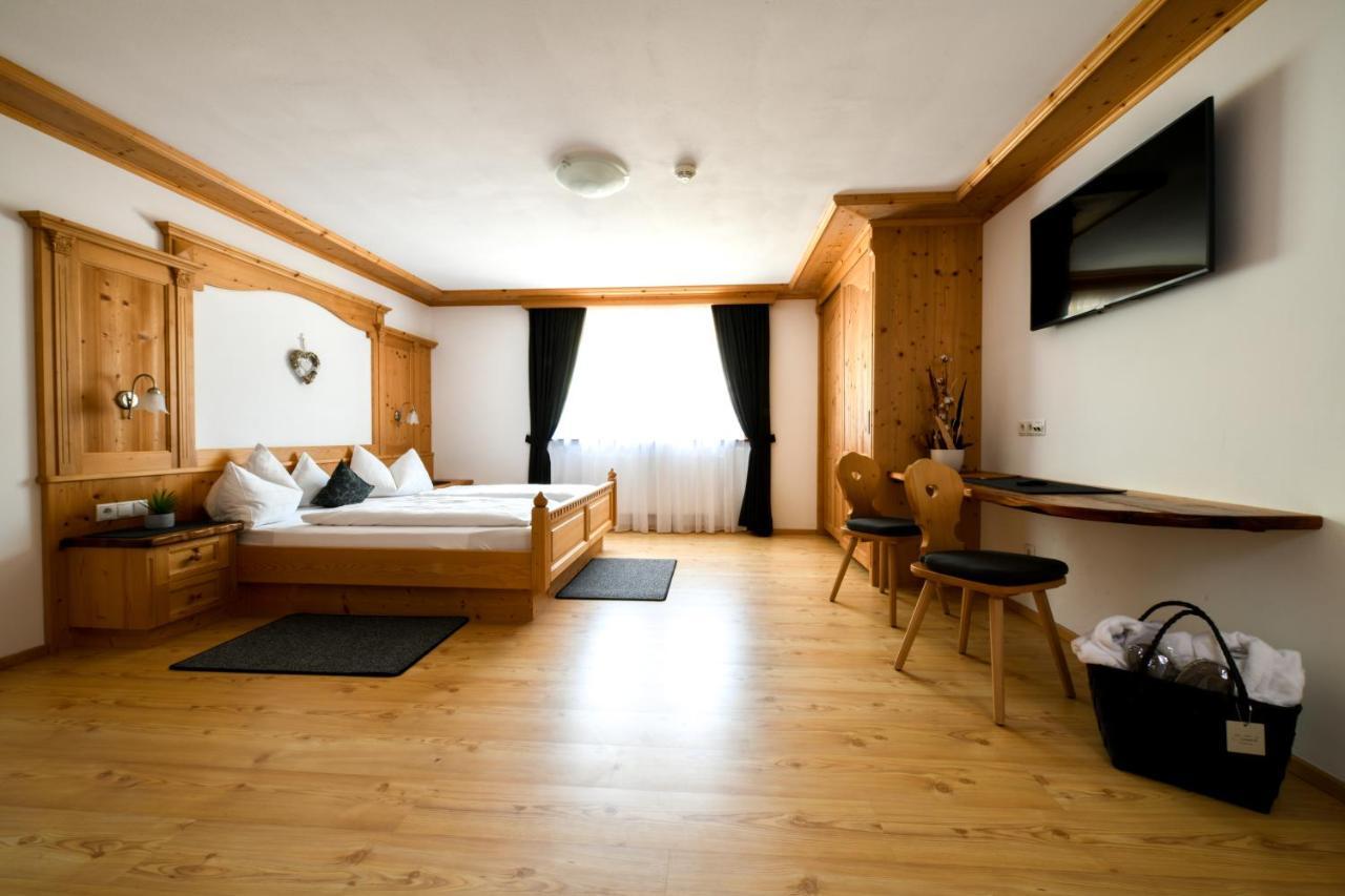 Aparthotel Sunela Wolkenstein in Gröden